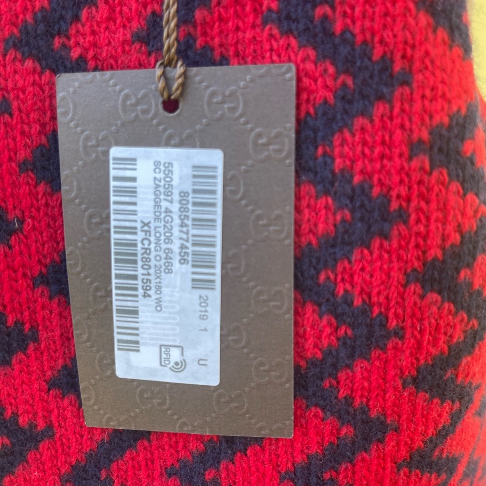 GUCCI Red/Blue—Blue/Red Zaggede Long 2 Tricot 100% Wool Scarf NWT ~ Authentic - Picture 7 of 11